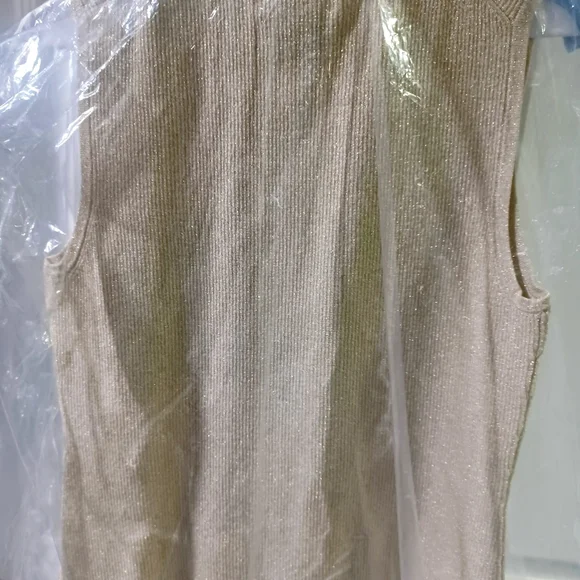 Cable & Gauge Gold Tank Top with Beaded Accents - Picture 3 of 6